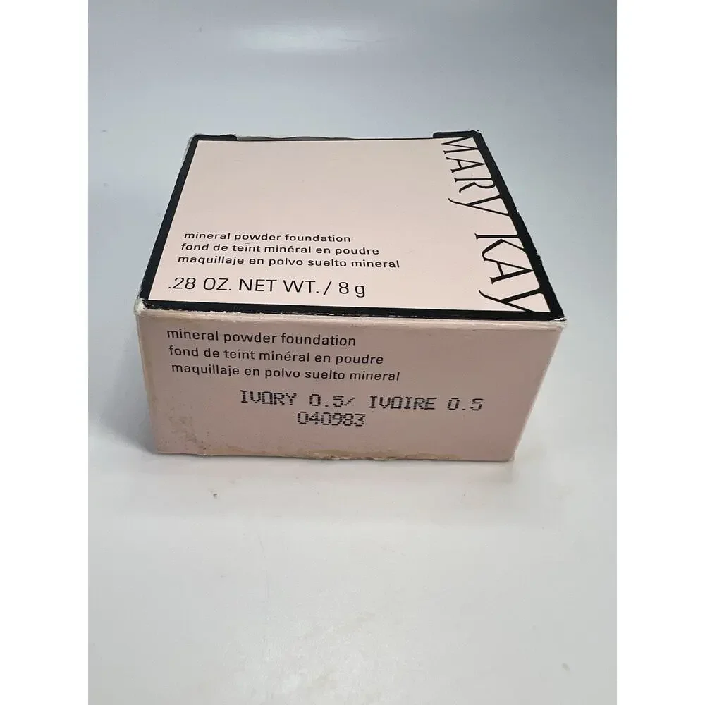 Mary Kay MINERAL POWDER FOUNDATION Ivory 0.5 .28 oz New In Box Discontinued